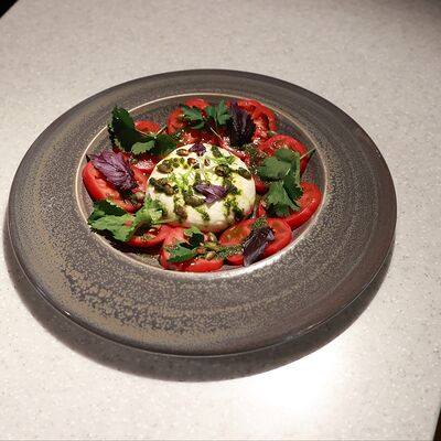 Салат Гебжалия в МЕГРЕЛИ по цене 990 ₽