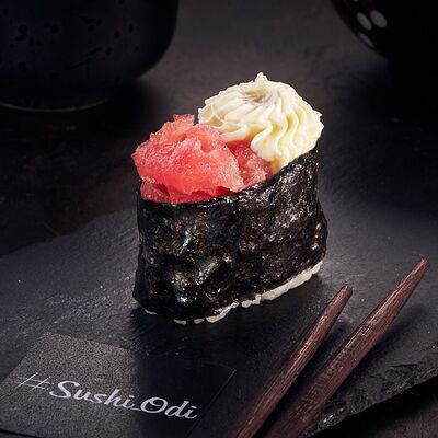 Гункан Тунец крем в #SushiOdi по цене 149 ₽