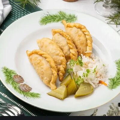 Олень в тесте Хушууры в Два деда по цене 450 ₽