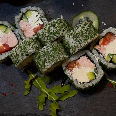 Ролл Овощной с курицей в Foodlink по цене 420 ₽