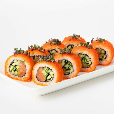 Калифорния с лососем в ЭкоРолл по цене 650 ₽