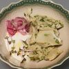 Соленые грузди с льняным маслом и устричной сметаной в Мёд и Масло по цене 942