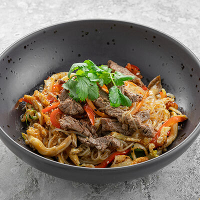 Вок с говядиной в Нектарин по цене 700 ₽