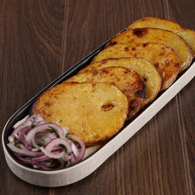 Картофель на мангале в Mis по цене 360 ₽