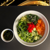 Боул с лососем в Артин