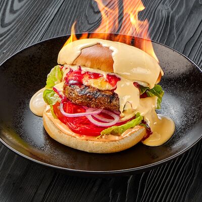 Огненный бургер в Британника Север по цене 795 ₽