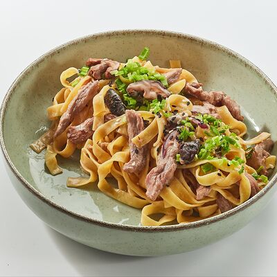 Паста Тальятелле с телятиной в Room-cafe по цене 760 ₽