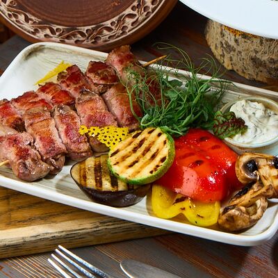 Куриная печень в беконе в Балканский гурман по цене 840 ₽