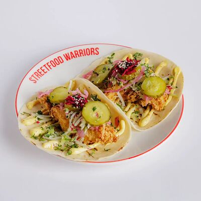 Пита с курицей в Coco по цене 3400 ₸