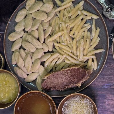 Конина сушеная с галушками в Даймохк по цене 1600 ₽