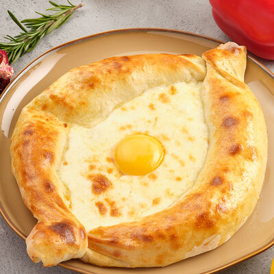 Хачапури по-аджарски в Грузина Мама по цене 525 ₽