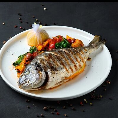 Дорадо с овощами в Mesto Sushi & Grill по цене 1990