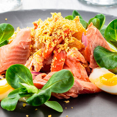 Салат с копченой форелью в Goodman по цене 570