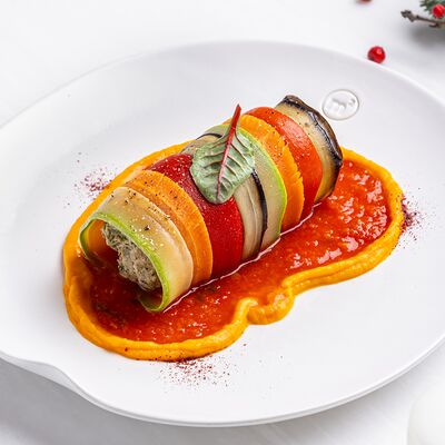 Мясной рулет в М2 Органик Клуб Патриаршие по цене 1250 ₽