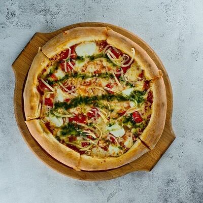 Пицца Маргарита в Яблонька по цене 756 ₽