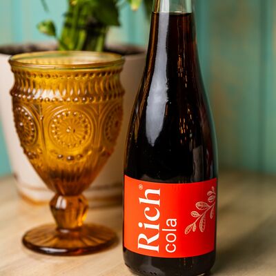 Кола Rich в Iris по цене 210 ₽