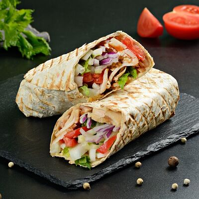 Шаурма Бигтей в Вкусно и Быстро по цене 679 ₽