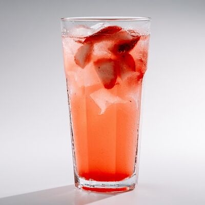 Лимонад Клубника-базилик в Пицца Хаб по цене 396 ₽