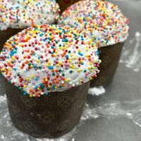 Кулич с изюмом в Пышнотесто
