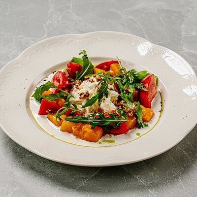 Страчателла с манго и бузиновым соусом в Крем кафе по цене 845 ₽