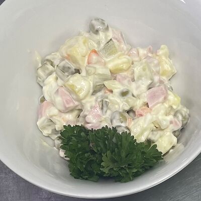 Оливьев КГБ как готовит бабушка по цене 229 ₽