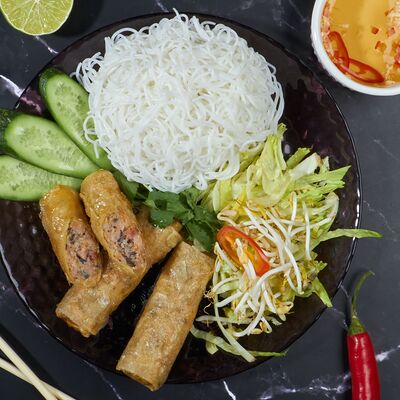 Вок Бун нэм в Pho Dat Viet по цене 599 ₽