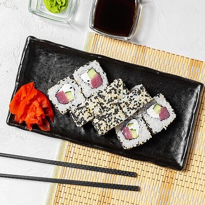 Сливочный тунец в Halal SushiRolls по цене 429 ₽