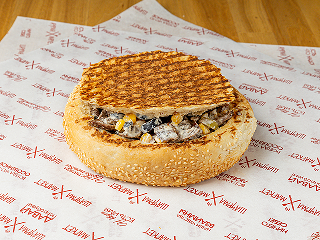 Фахитос говяжий в булочке в Шаурма Маркет по цене 655 ₽