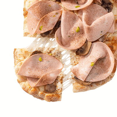 Мортаделла и грибы в Zotman Pizza по цене 910 ₽