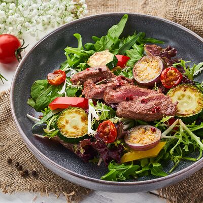 Салат Стейк в MANANA по цене 620