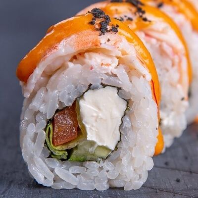 Ролл Том ям 8 шт в SushiDays по цене 559 ₽