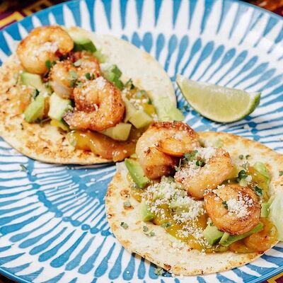 Тако с креветками в Taqueria by mexico crew по цене 750 ₽