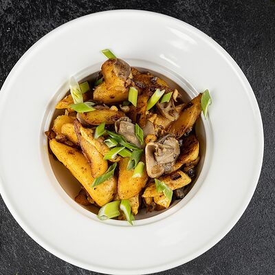 Картофель Айдахо с курицей и грибами в Пицца и Паста по цене 790 ₽