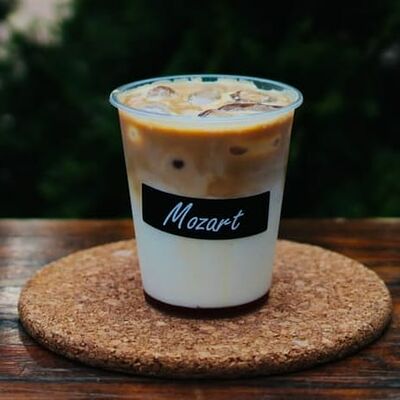 Айс Латте СРЕДНИЙ в Кофейня Mozart по цене 340 ₽