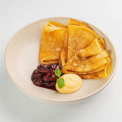 Блины с заварным кремом и вишневым вареньем в Южанин по цене 55000 сум