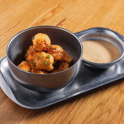 Попкорн из креветок, тартар Кимчи в 321 Club by Novikov по цене 580