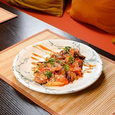 Свинина в японском стиле в ВАЗИЮ по цене 949 ₽