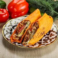 Шаурма в сырном лаваше в Чайхана Плов N1