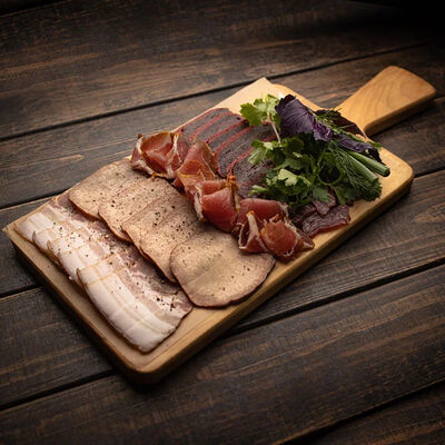 Ассорти мясное в LuckyDze по цене 1750 ₽