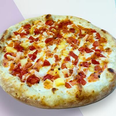 Пицца с креветками 25 см в Ostrov по цене 903 ₽