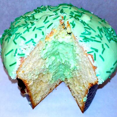 Кулич фисташковый в Хлеборезов по цене 325 ₽