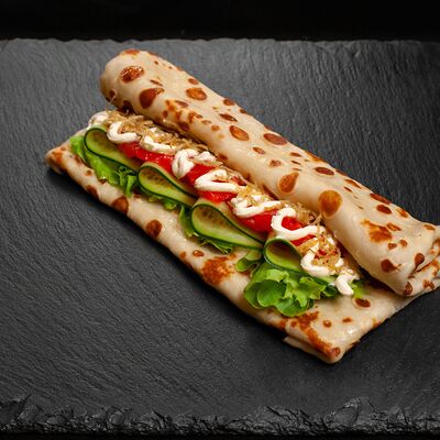 Блин с семгой в Кофе блин по цене 529 ₽