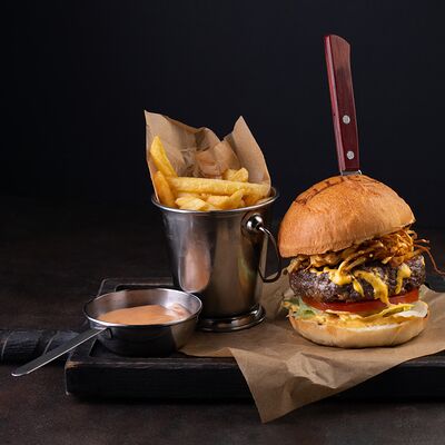 Crispy Burger в Ellips по цене 980 ₽