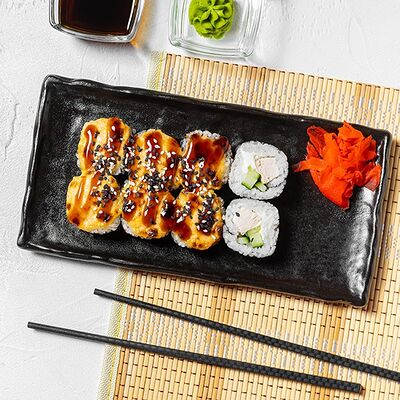 С курицей в Halal SushiRolls по цене 429 ₽