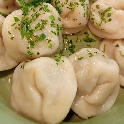 Пельмени с индейкой в Эник Беник по цене 540 ₽