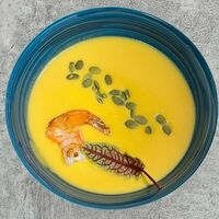 Крем-суп из тыквы с креветкой в Рабарбар