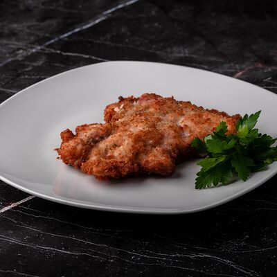 Шницель куриный в Оливье по цене 525 ₽