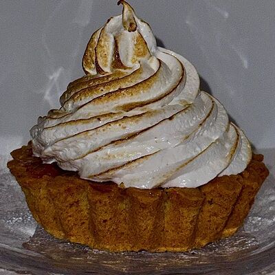 Корзиночка с абрикосом в Кондитерская Эклер по цене 253 ₽