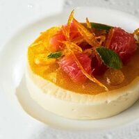 Панакота Юдзу с манго и маракуйей в AGATA