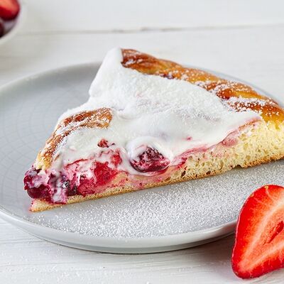 4 ягоды со сметаной в Сама спекла по цене 939 ₽